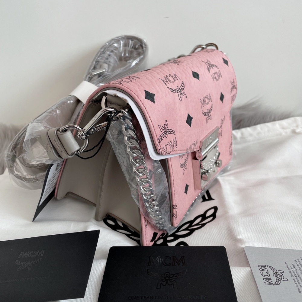 MCM Shoulder Patricia Visetos Soft Pink Coated Canvas Cross Body Bag - Picture 2 of 14